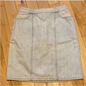 Vintage Guess Georges Marciano Light Wash
Cotton Denim skirt